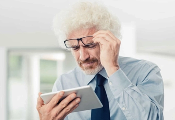 Can a glaucoma patient undergo cataract surgery?